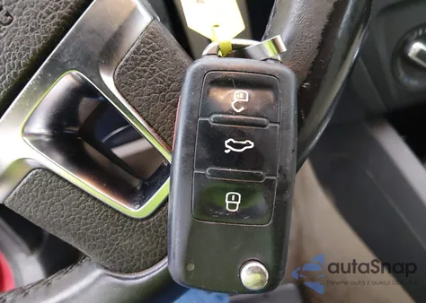 2013 Volkswagen Jetta 2.0L Tdi z USA, uszkodzony, nr VIN 3VWLL7AJ9DM393226